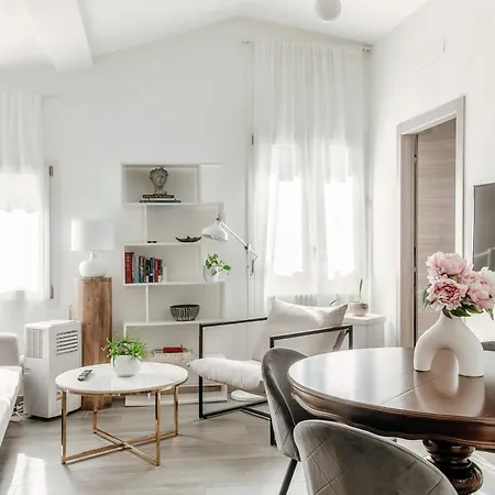 Appartement Boheme Loft By Quokka 360 - Among The Historic Streets Of Côme